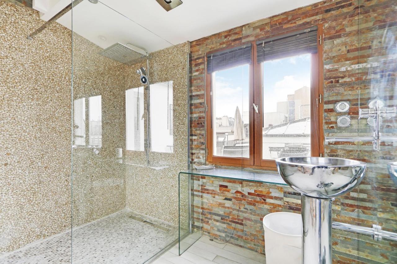 Pick A Flat'S Apartments In Le Marais - Rue Saint Merri Paris Exterior photo
